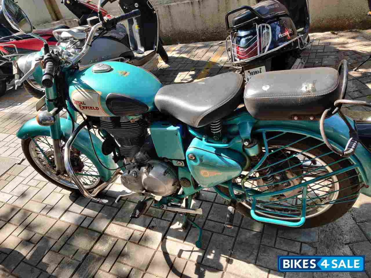 Green Royal Enfield Classic 500 Green Royal Enfield Classic 500