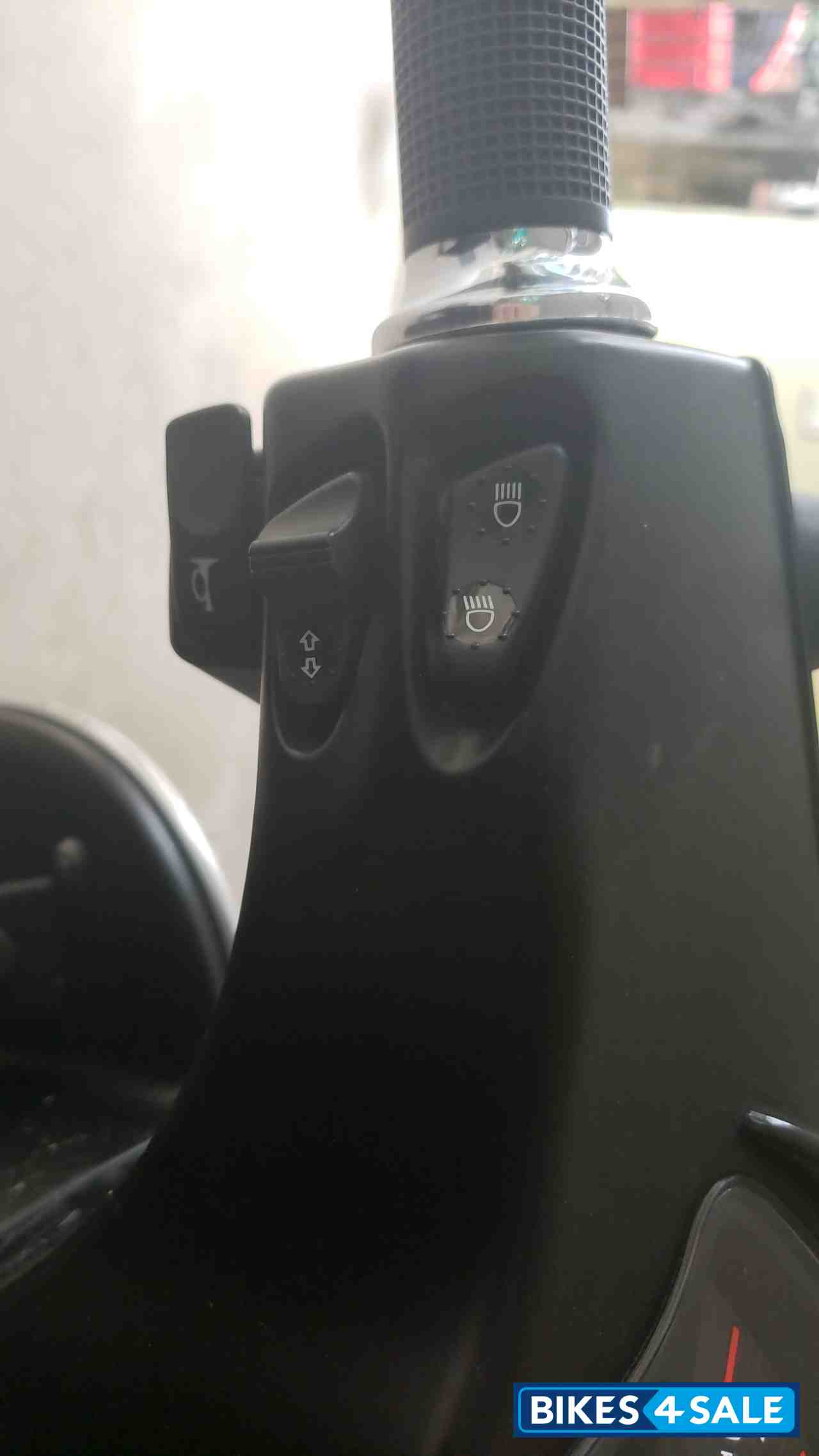 Mat Black Vespa SXL 150