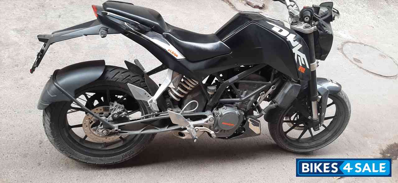 KTM Duke 200