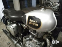 Royal Enfield Classic 500