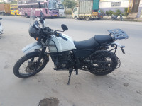 White Royal Enfield Himalayan