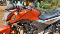 Orange Honda CB Hornet 160R