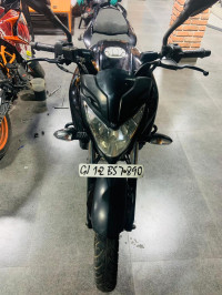 Black Bajaj Pulsar 200 NS