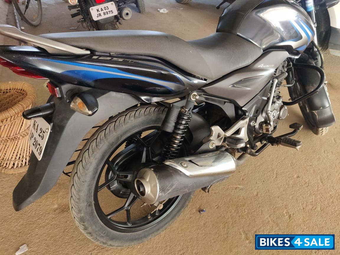 Black Blue Bajaj Discover 125T
