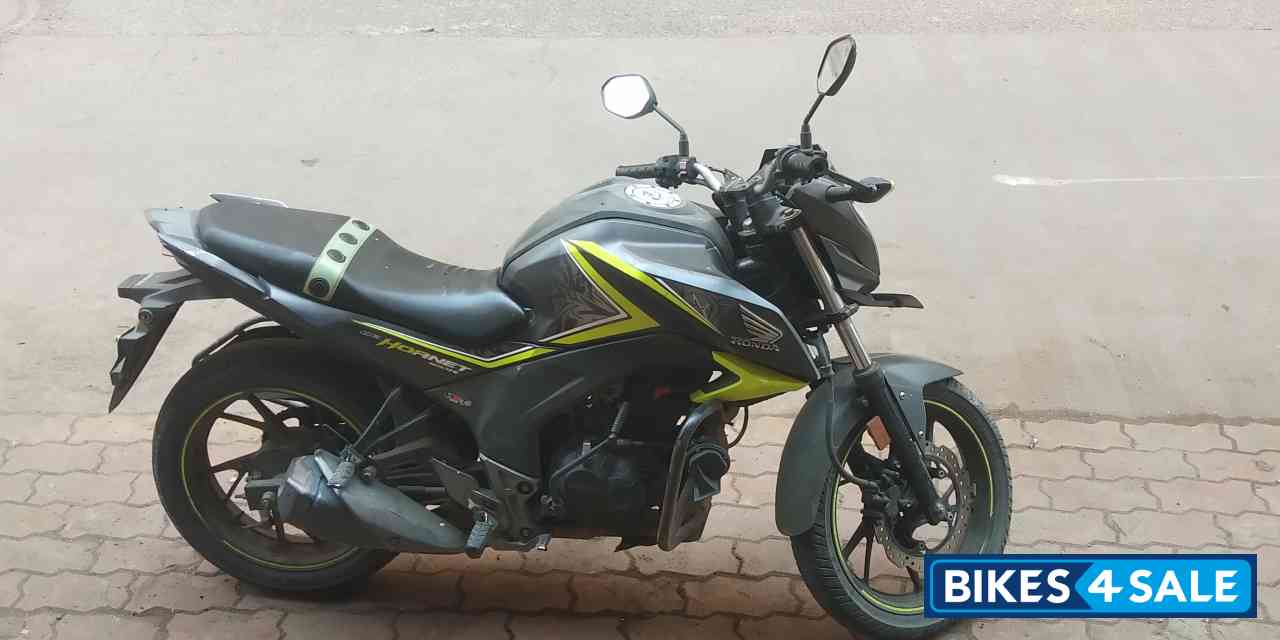 Honda CB Hornet 160R
