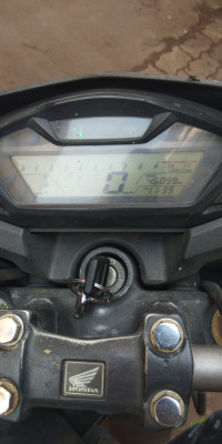 Honda CB Hornet 160R