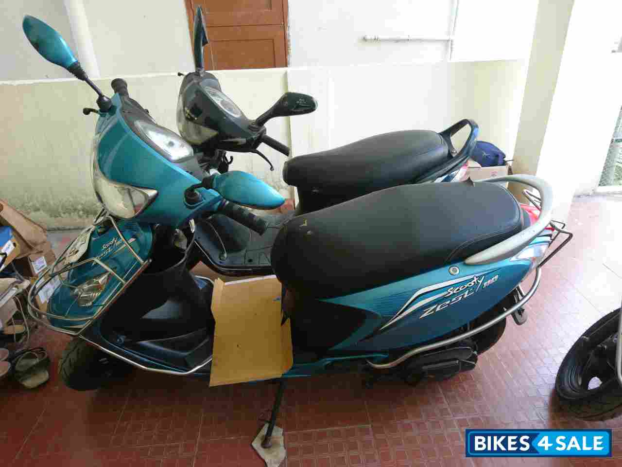 TVS Scooty Zest