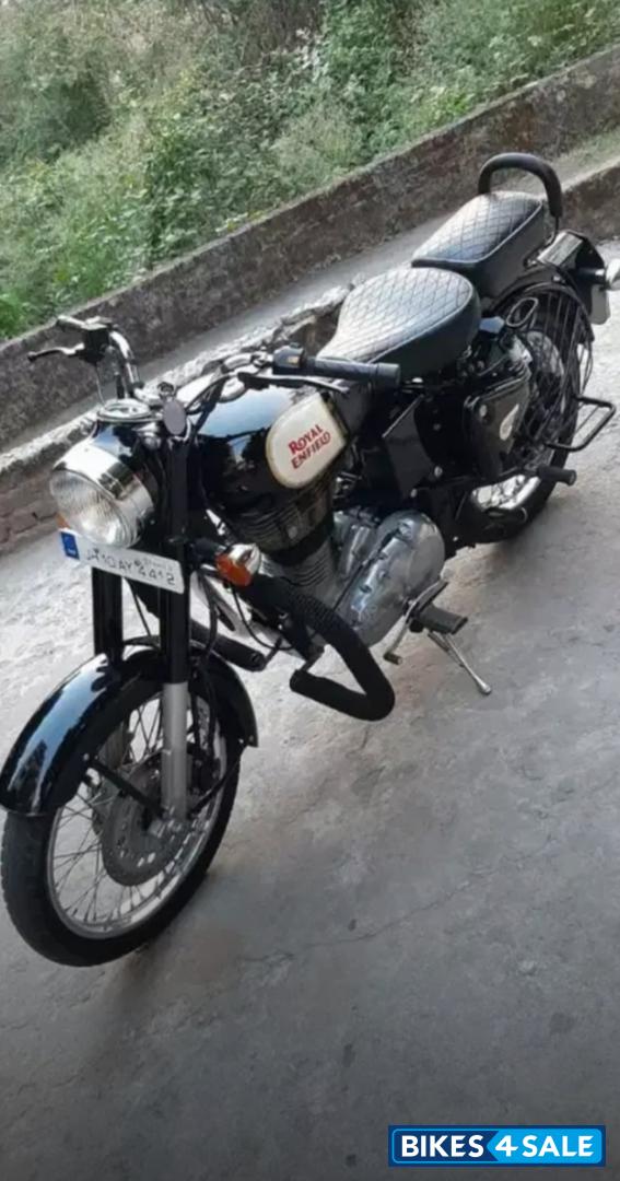 Royal Black Royal Enfield Classic 350