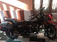 Black Bajaj Avenger Street 180