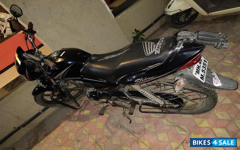 Black Honda CB Shine