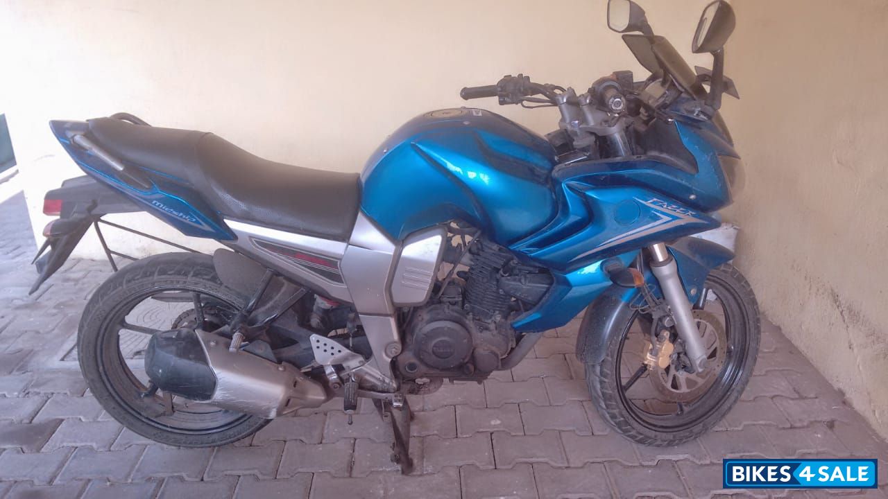 Blue Yamaha Fazer
