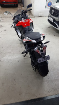 Bajaj Pulsar RS 200