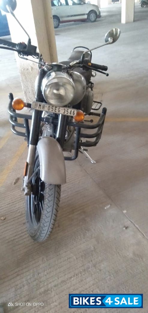 Silver Royal Enfield Classic 350