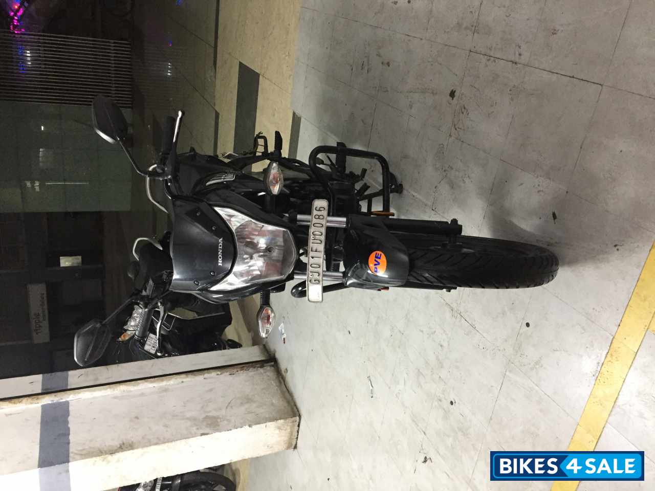 Black Honda CB Unicorn 160