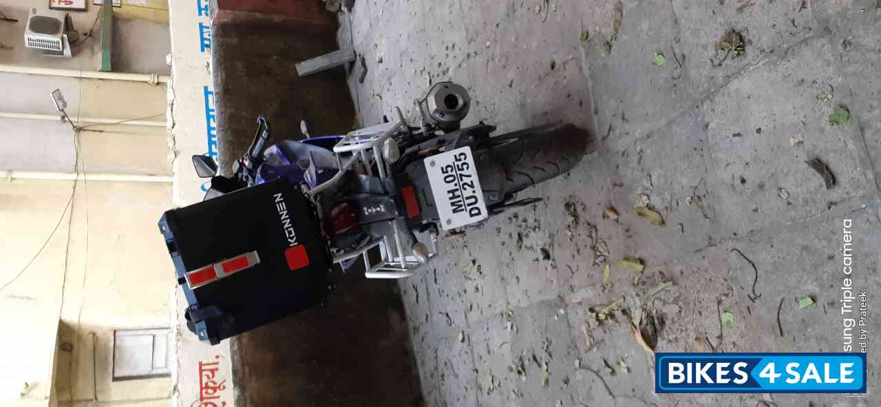 Blue Yamaha YZF R15 V3