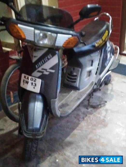 Steel Grey Kinetic 4S Steel Grey Kinetic 4S