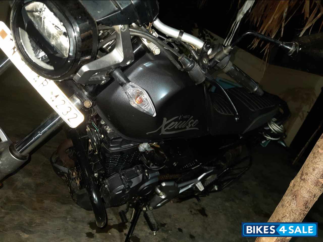 Matte Grey Hero XPulse 200T