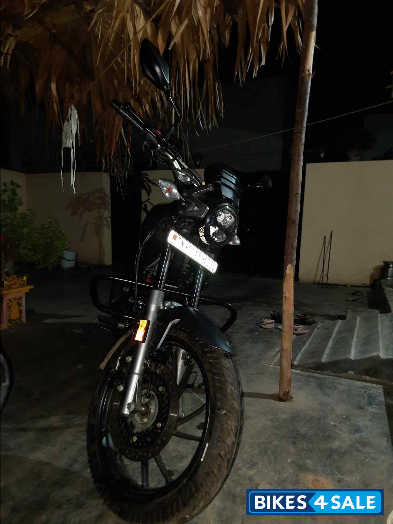 Matte Grey Hero XPulse 200T