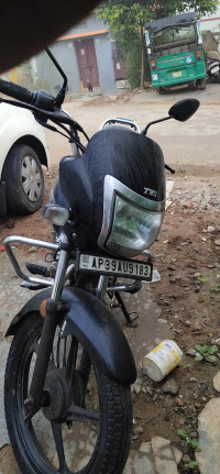 Black TVS Radeon BS6