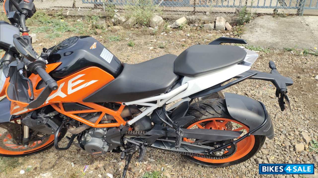KTM Duke 390