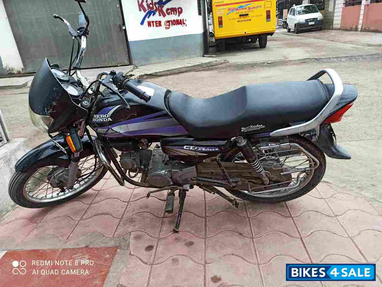 Hero CD Deluxe Hero CD Deluxe