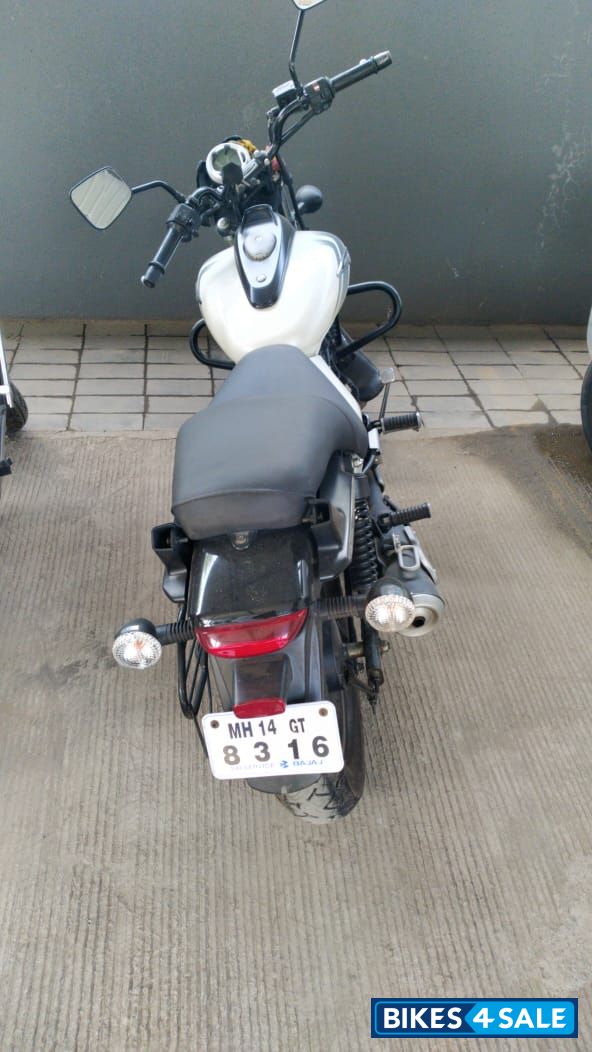 Bajaj Avenger Street 220