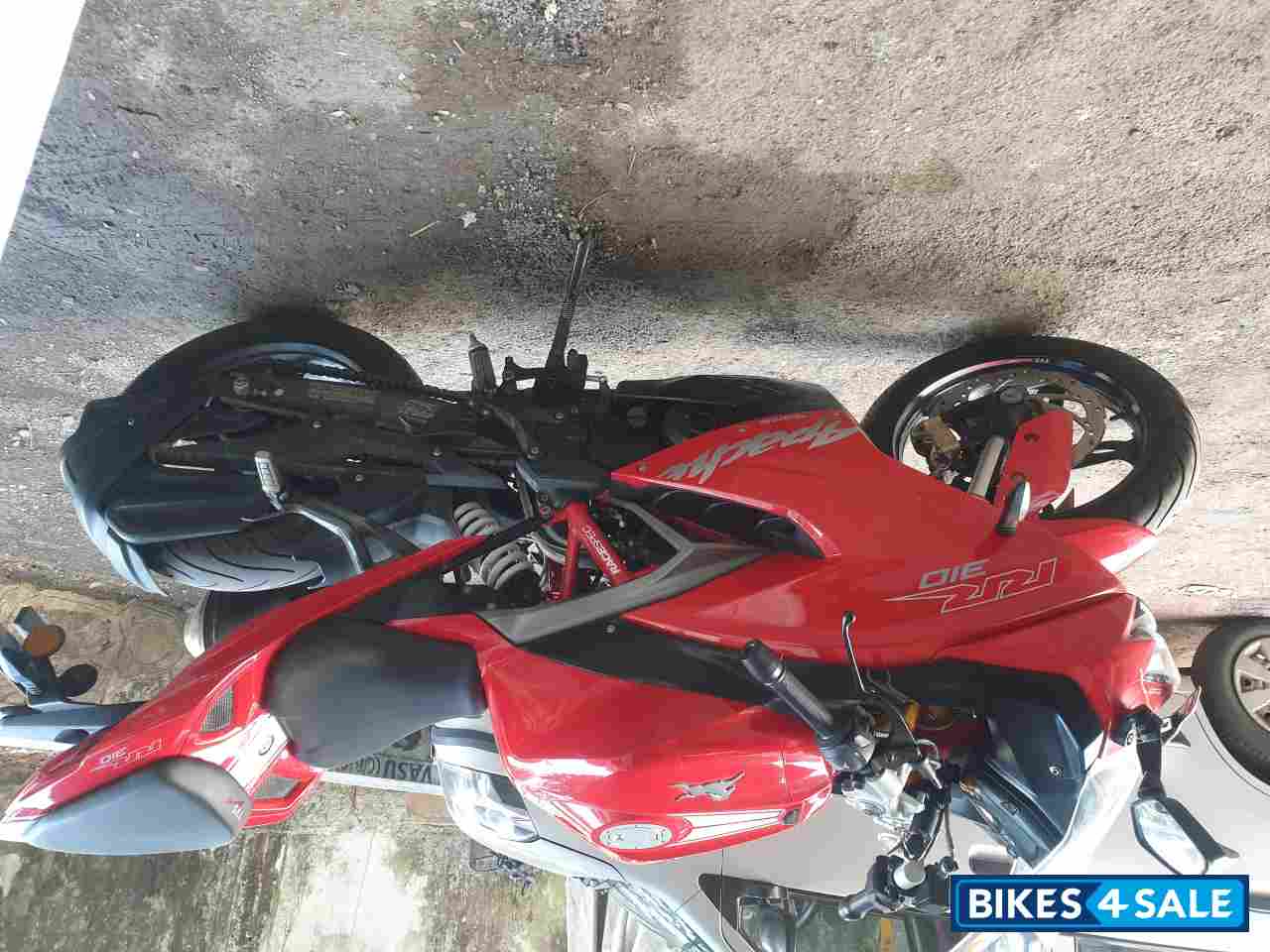 Red TVS Apache RR 310