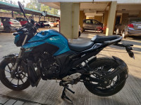 Cyan Mettalic6 Yamaha FZS 25