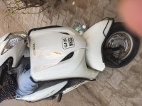 White Honda Activa
