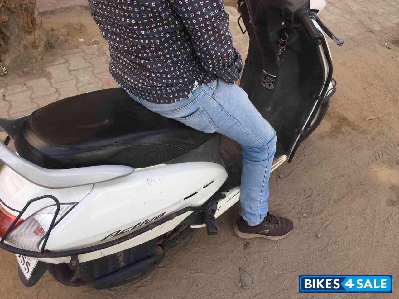 White Honda Activa White Honda Activa