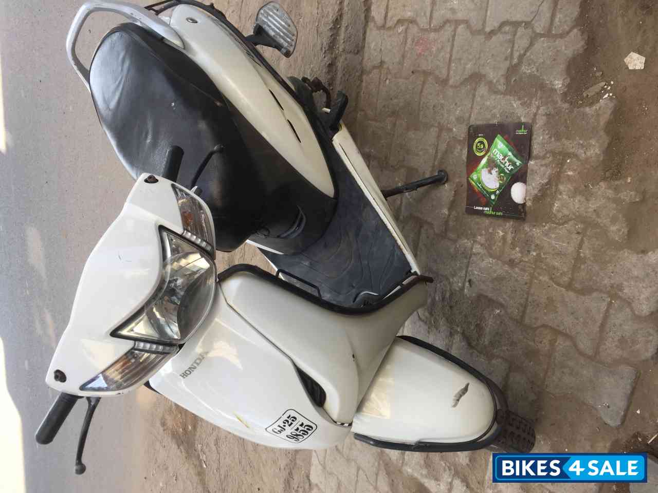 White Honda Activa White Honda Activa