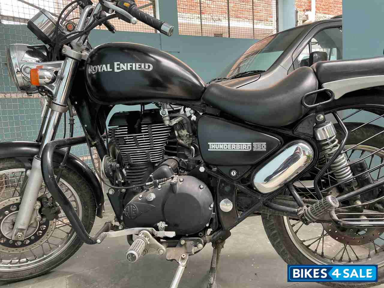 Stone Royal Enfield Thunderbird 350