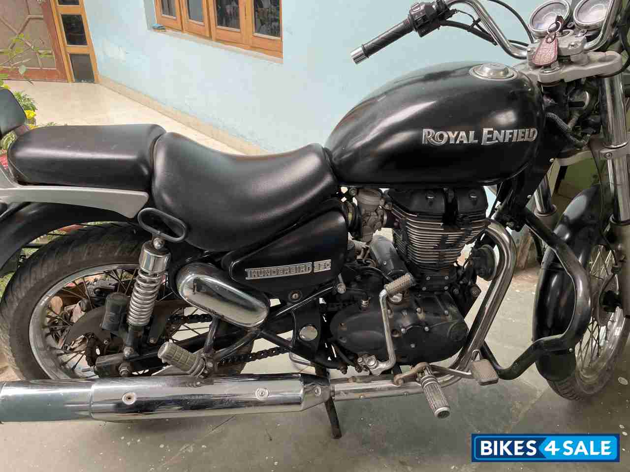 Stone Royal Enfield Thunderbird 350