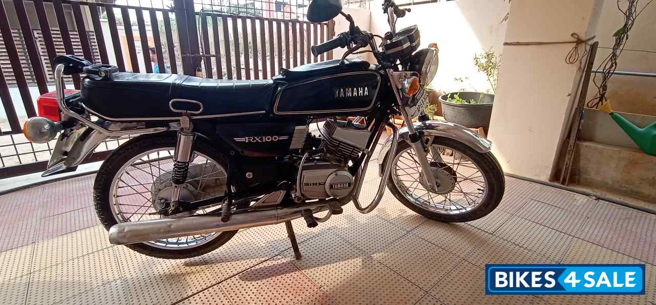 Yamaha RX 100 Yamaha RX 100
