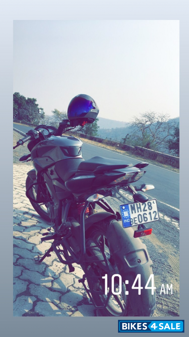 Black Grey Bajaj Pulsar NS 160