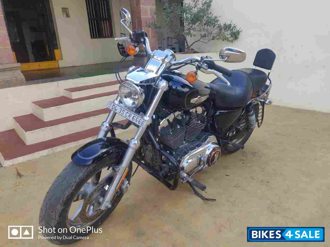 Harley Davidson 1200 Custom