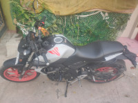 White Orange(iceflu Vermillion Yamaha MT-15 BS6