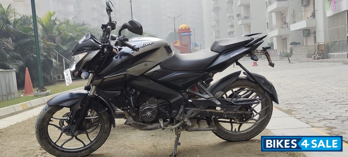 Bajaj Pulsar NS 160