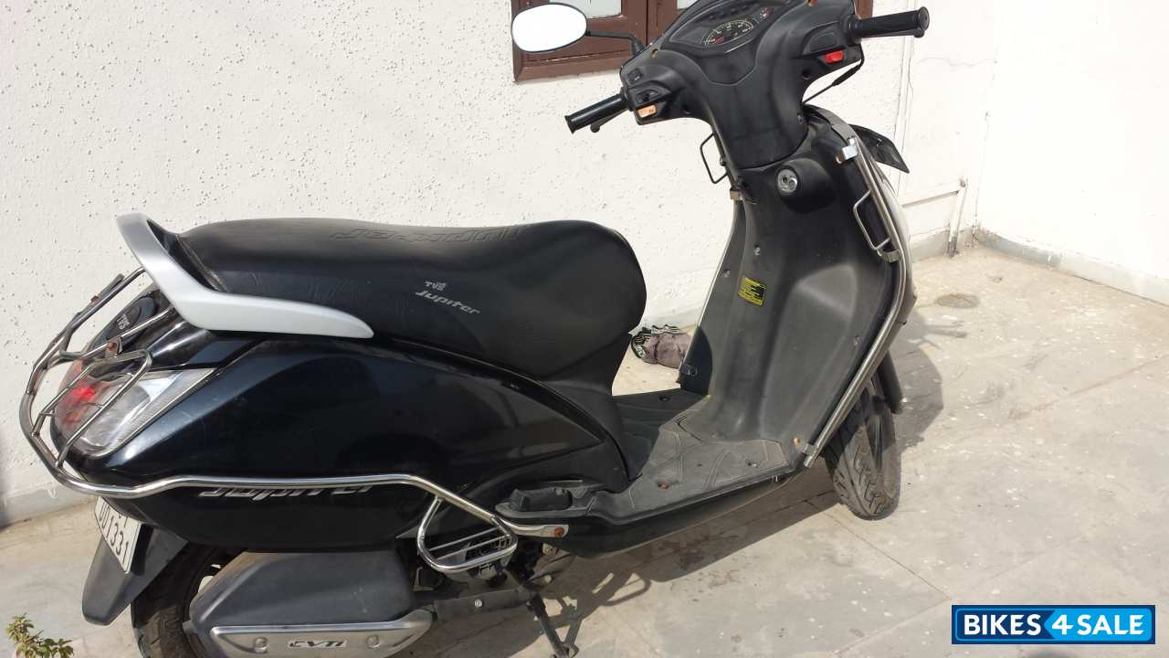 Used 2018 model TVS Jupiter for sale in Vadodara. ID 310466. Black