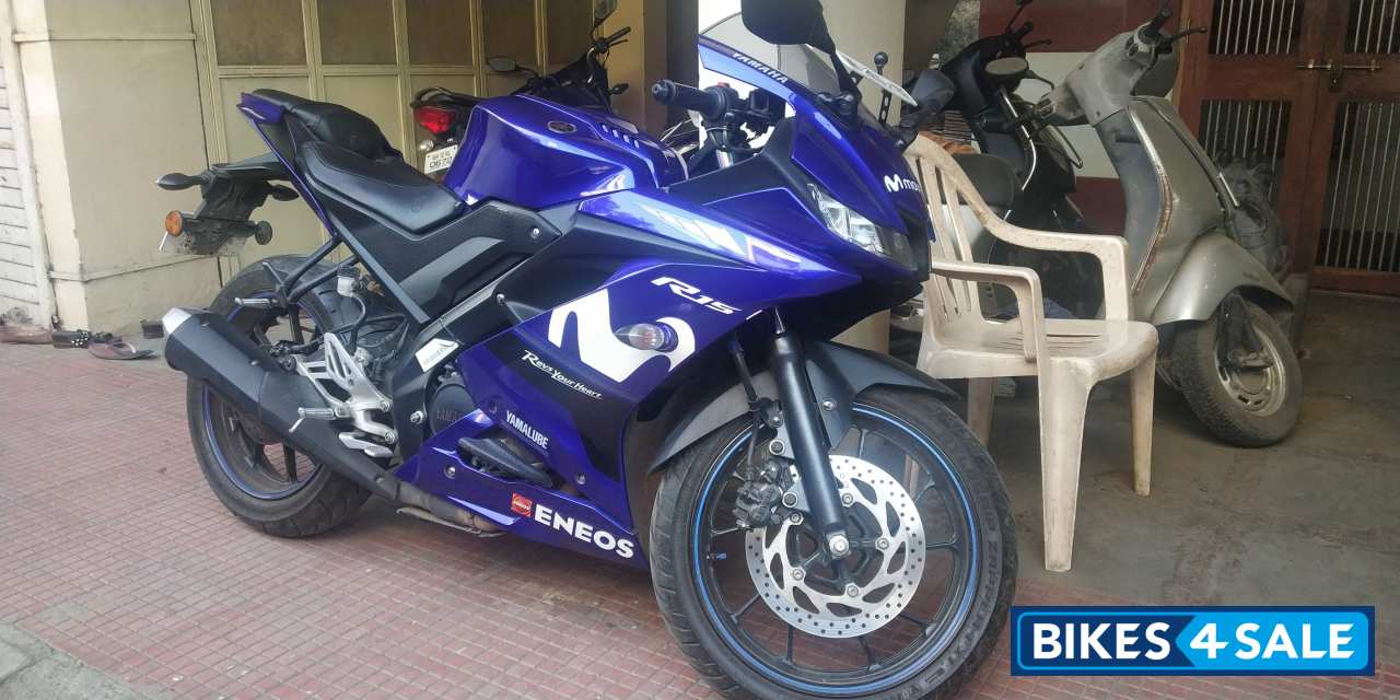 Deep Purplish Blue Yamaha YZF R15 V3