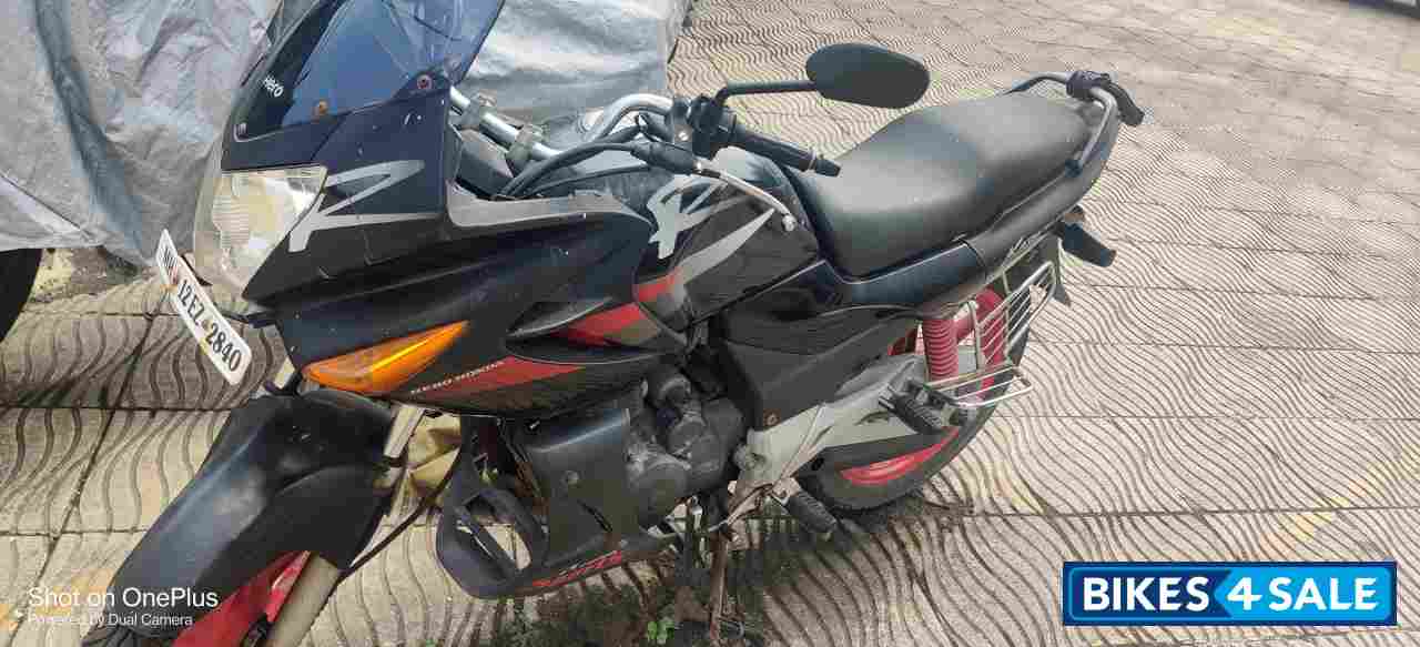 Black Hero Karizma R