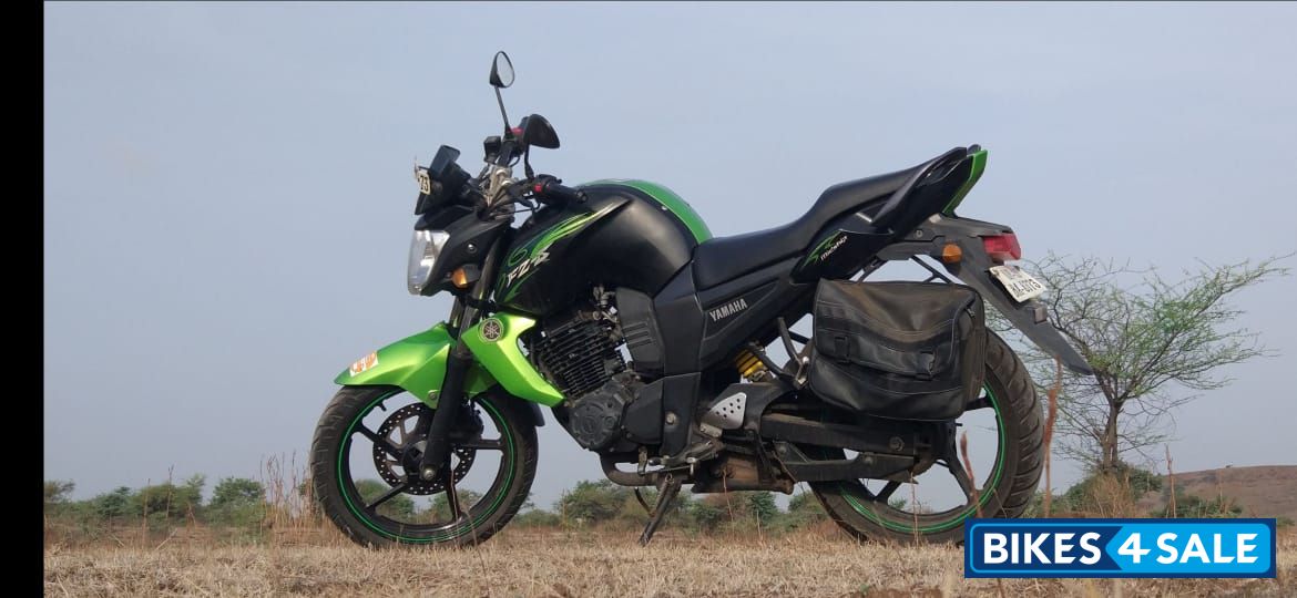Yamaha FZ-S