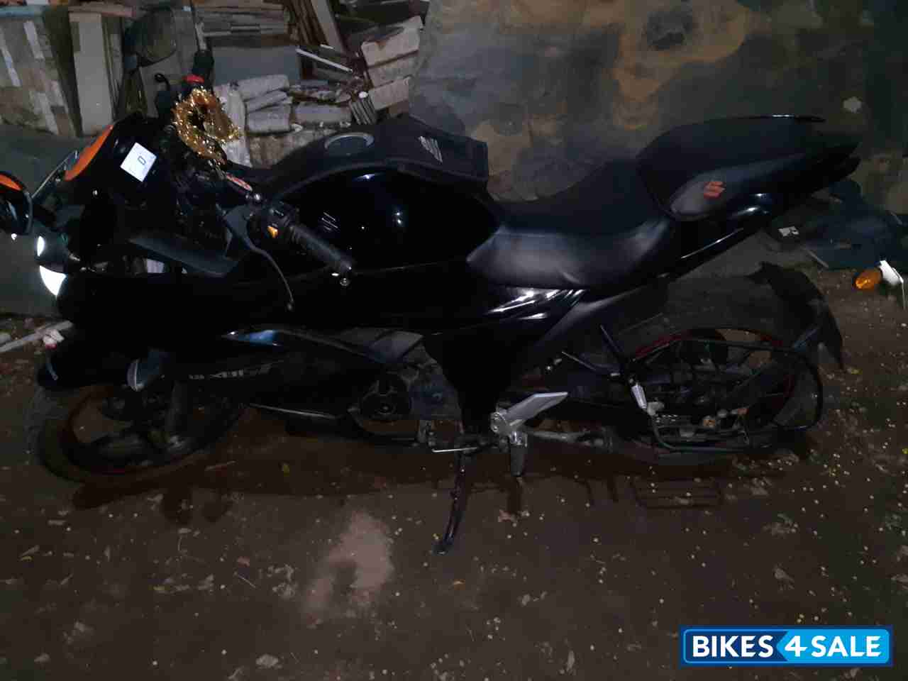 Suzuki Gixxer SF