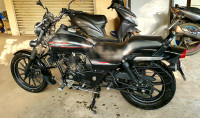 Matblack Bajaj Avenger Street 220