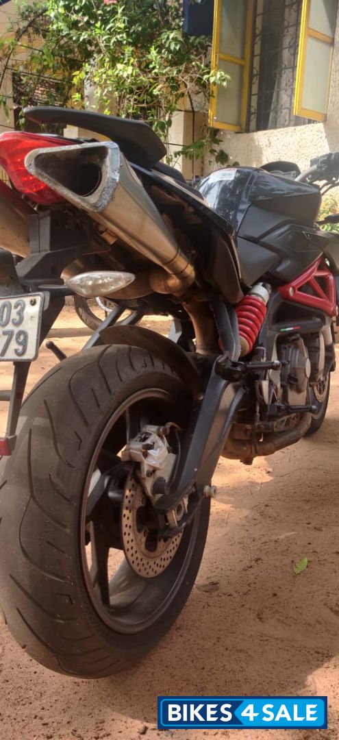 Black Benelli TNT 600 i