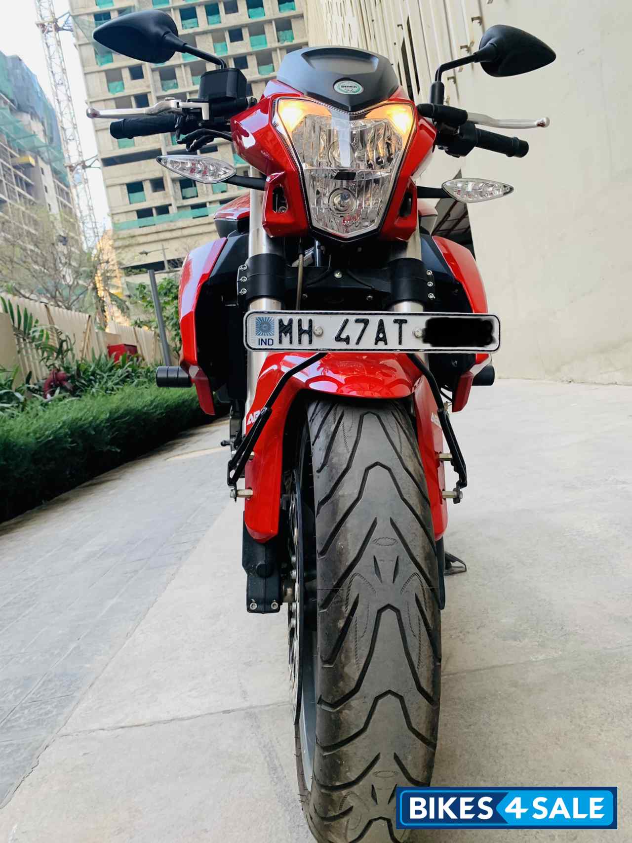 Red Benelli TNT 600 i