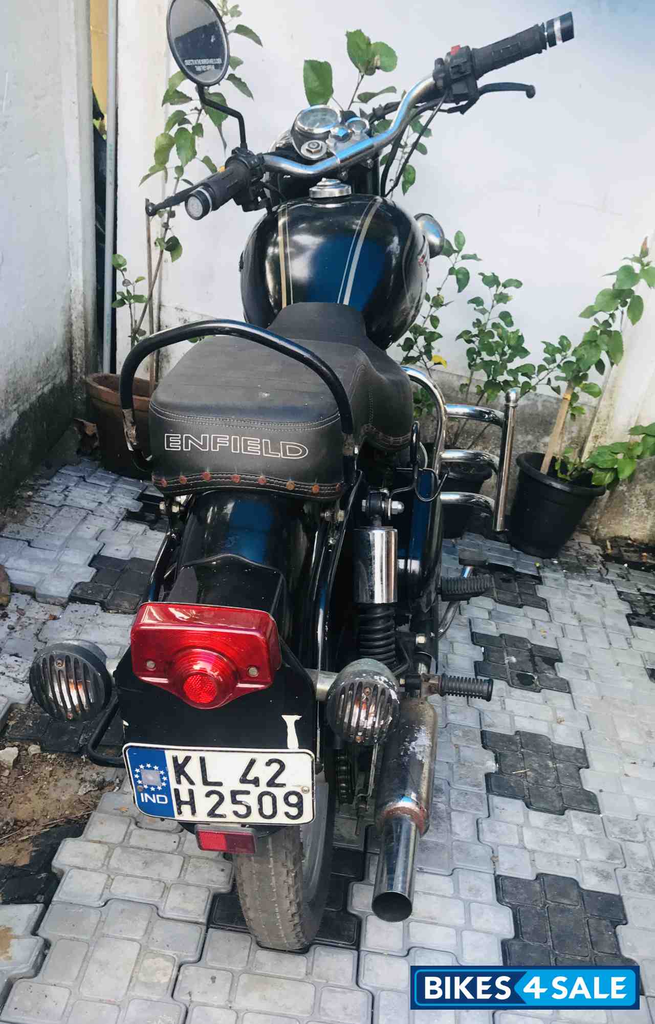 Royal Enfield Bullet Standard 350 Royal Enfield Bullet Standard 350