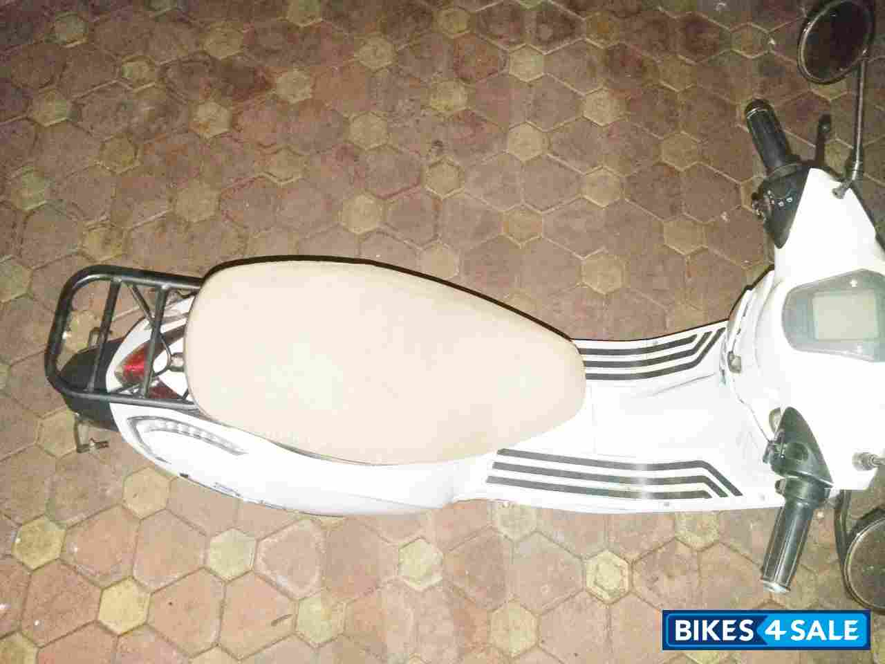 Rowwet Eleq Lithium Battery