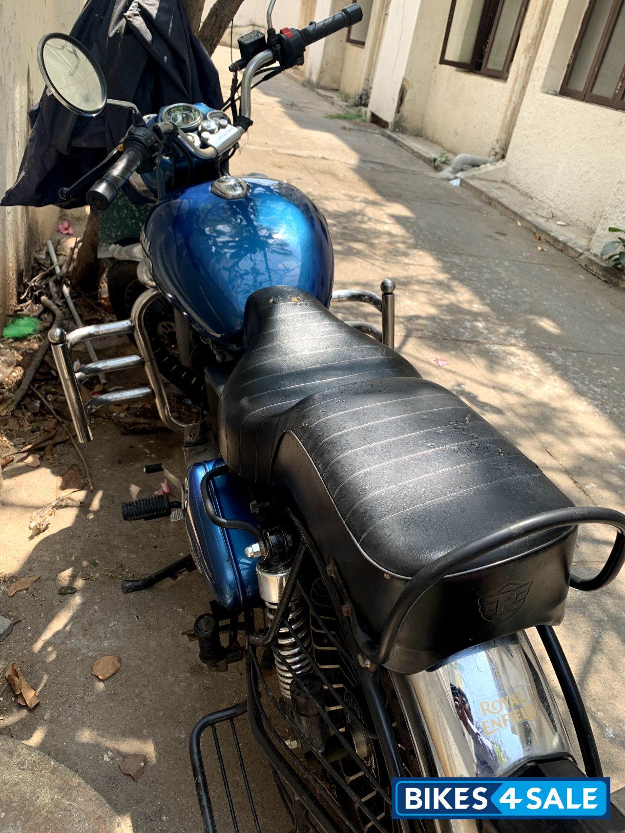 Blue Royal Enfield Bullet Electra