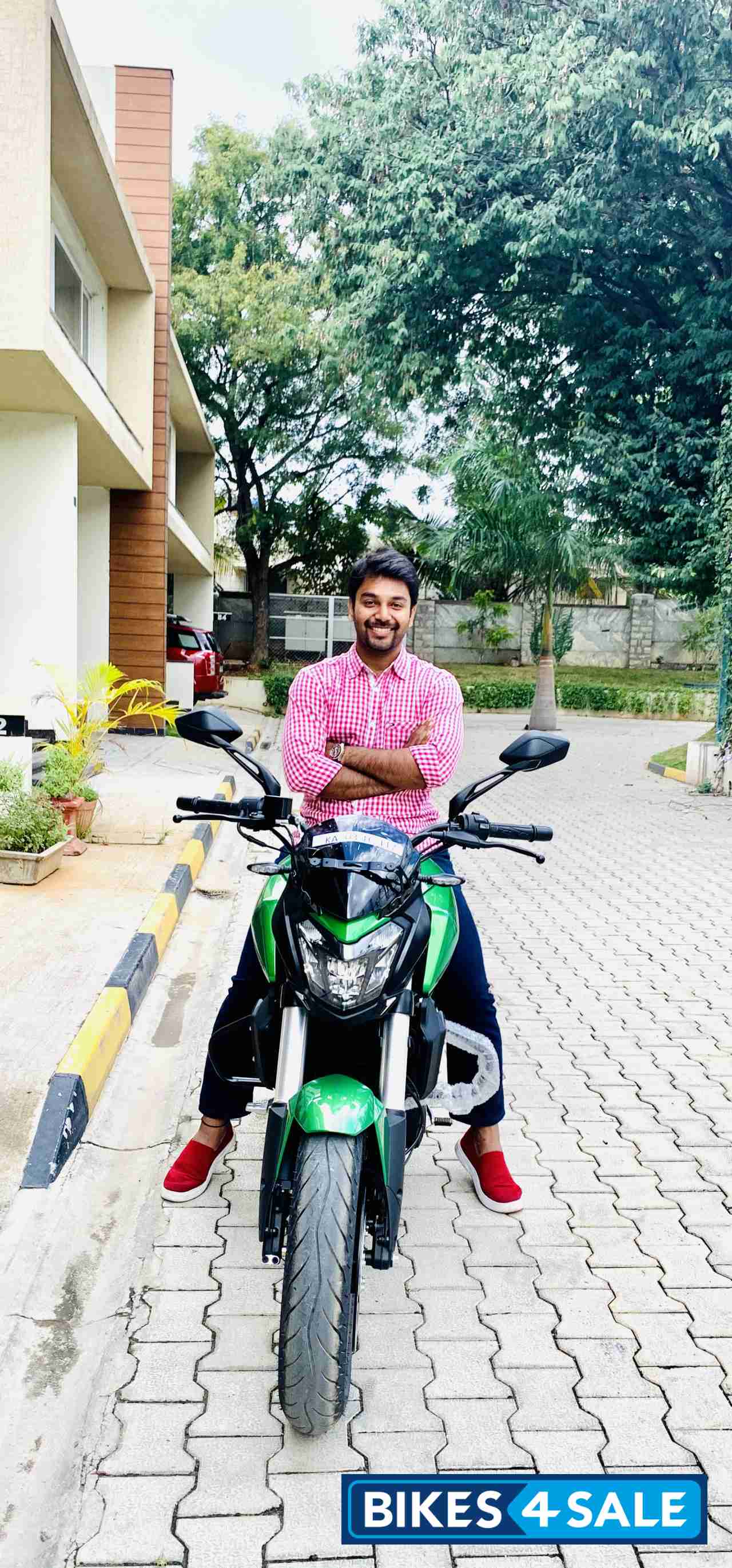 Bajaj Dominar 400 ABS BS6 Bajaj Dominar 400 ABS BS6